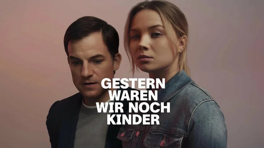 Ещё вчера мы были детьми - постер сериала